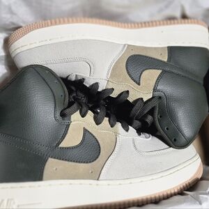 Nike Air Force 1 High '07 LV8Light Bone Sequoia Khaki
